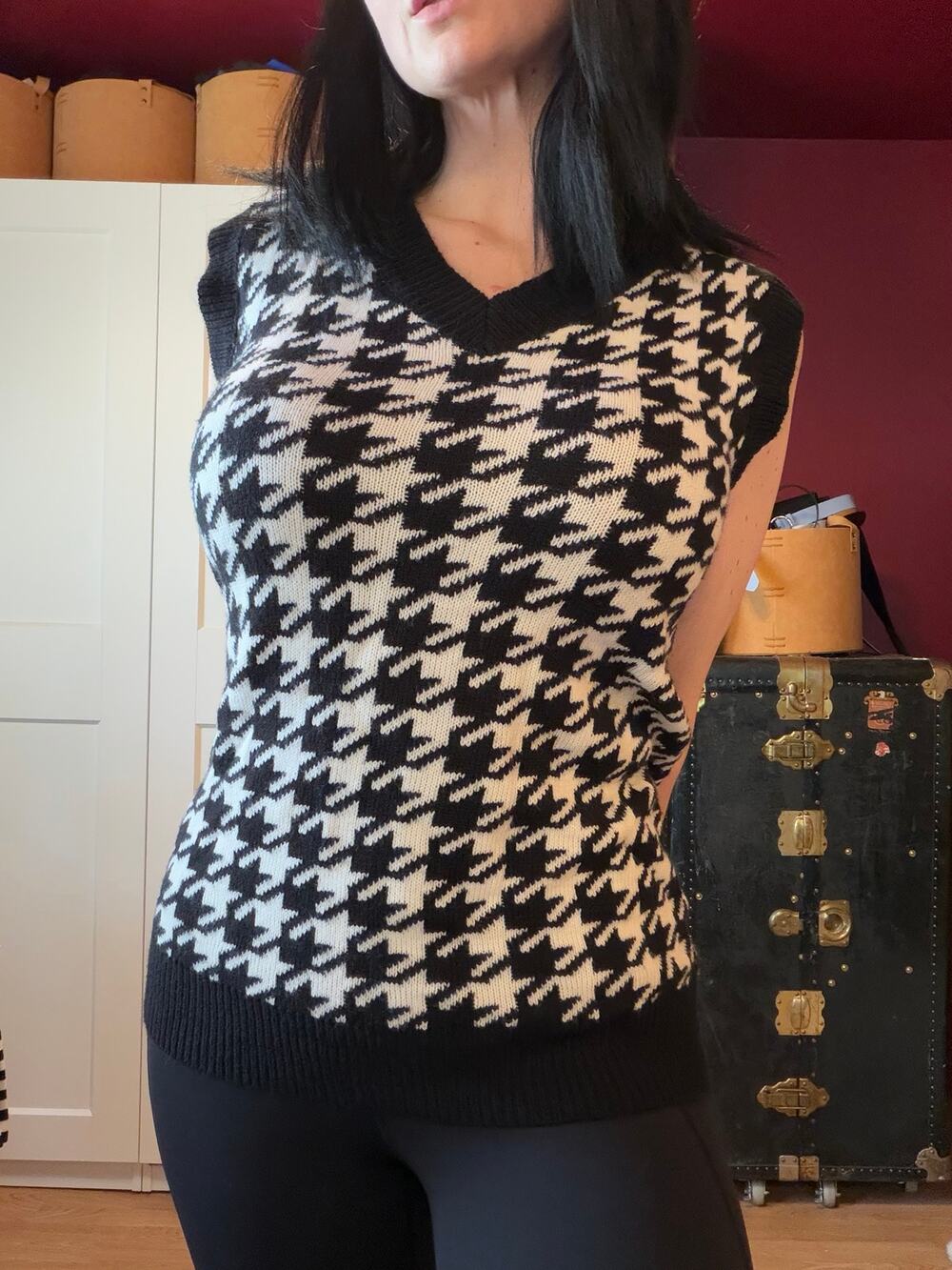 black and white houndsooth vest